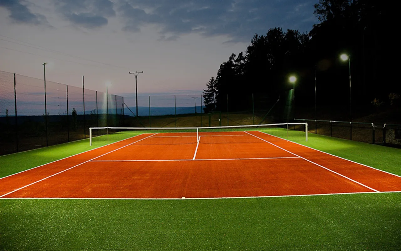 Tenis